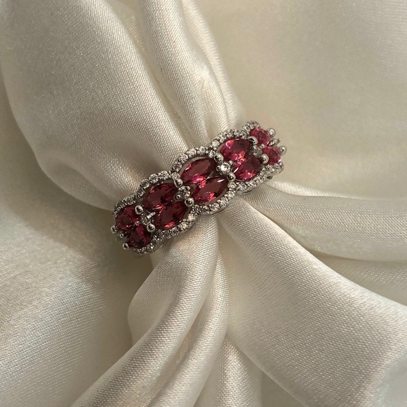 STERLING SILVER MARQUISE & ROUND CUT RUBY CZ RING - Picture 3 of 8